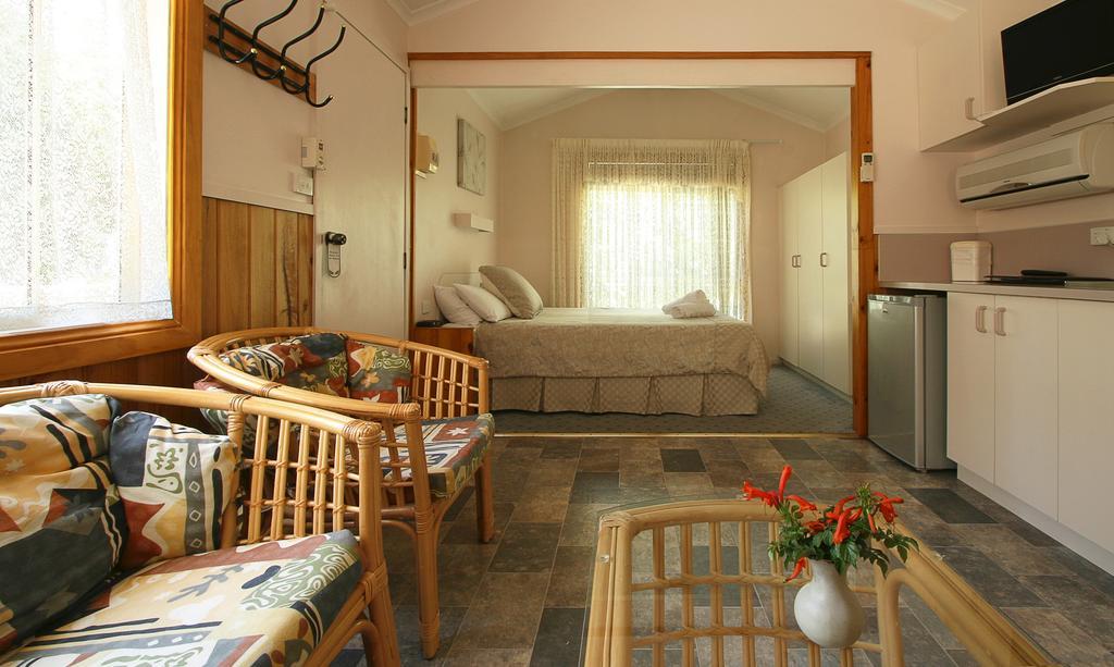 Chalet Swisse Spa Malua Bay Buitenkant foto